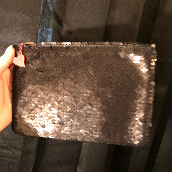 Betty Boop x Ipsy Blush Palette and bag. - Picture 4 of 6